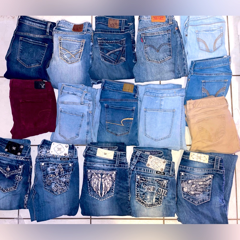 3 Hollister Jeans - Bundle 👖💙